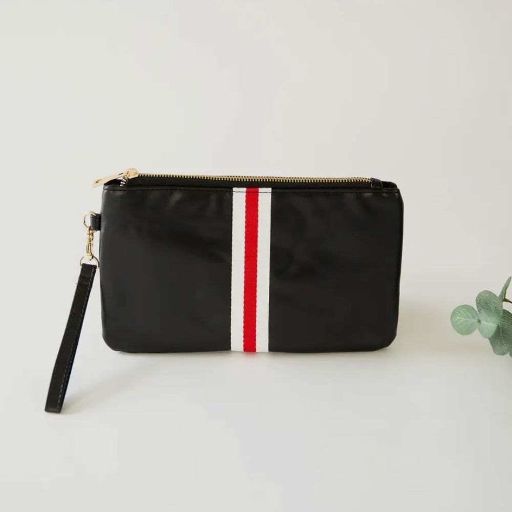 Vegan Leather Clutch/Wristlet Black